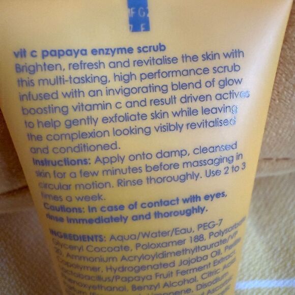 LAST CHANCE Rodial Vitamin C Papaya Enzyme Scrub - FULL SIZE BRAND NEW - Picture 4 of 4